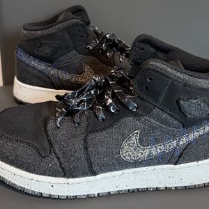 Nike Air Jordan 1 Mid SE GS Crater Black Racer Blue White DM4334 001 Sz 7Y W-8.5